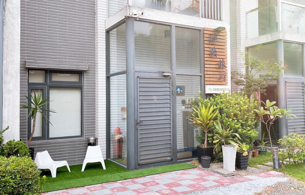 極簡旅行民宿 Simple Travel B&B Wujie Exterior photo